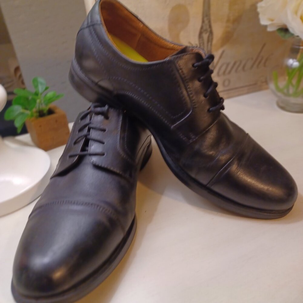 Mens Florsheim  Stylish Midtown 12138 Comfortech Shoes Size 10D.